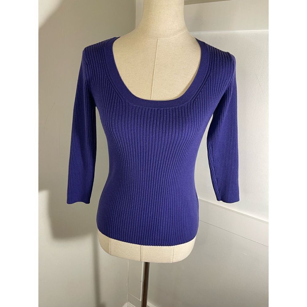 Express sweater  - Picture 3 of 6